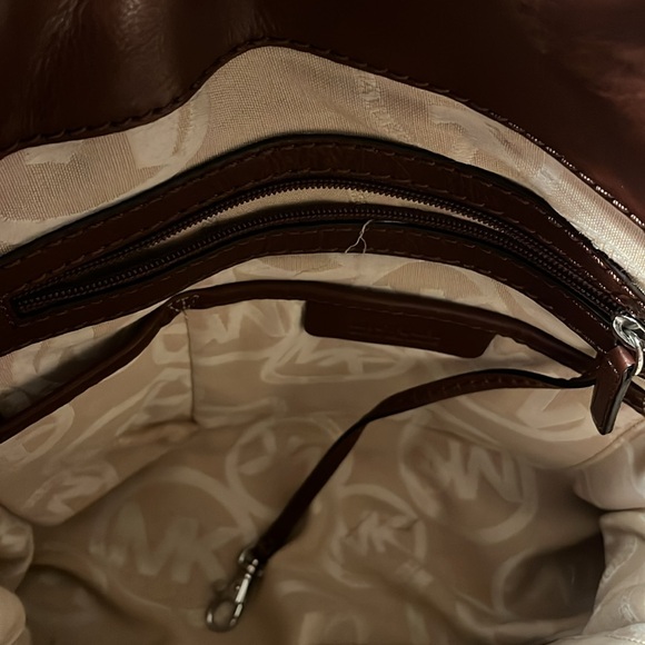 Michael Kors tote purse. $30!!!!!! - Picture 11 of 12